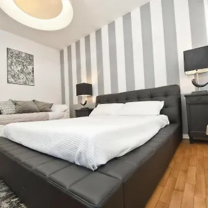 Maison Italy